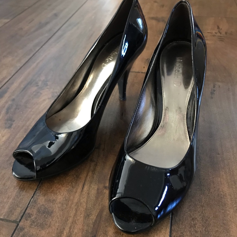 MichelleD peep toe black heels -size8.5
